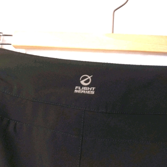 THE NORTH FACE ♡ Ladies Flight Series Capri - Picture 7 of 9